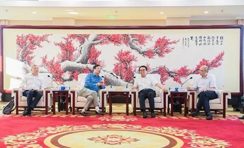 最新！任正非訪問清華北大講話曝光，詳解華為困局，“祥林嫂式的和平是不存在的”