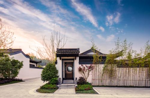 合景泰富25周年記： 特色城鎮的新探索 云上的美好生活